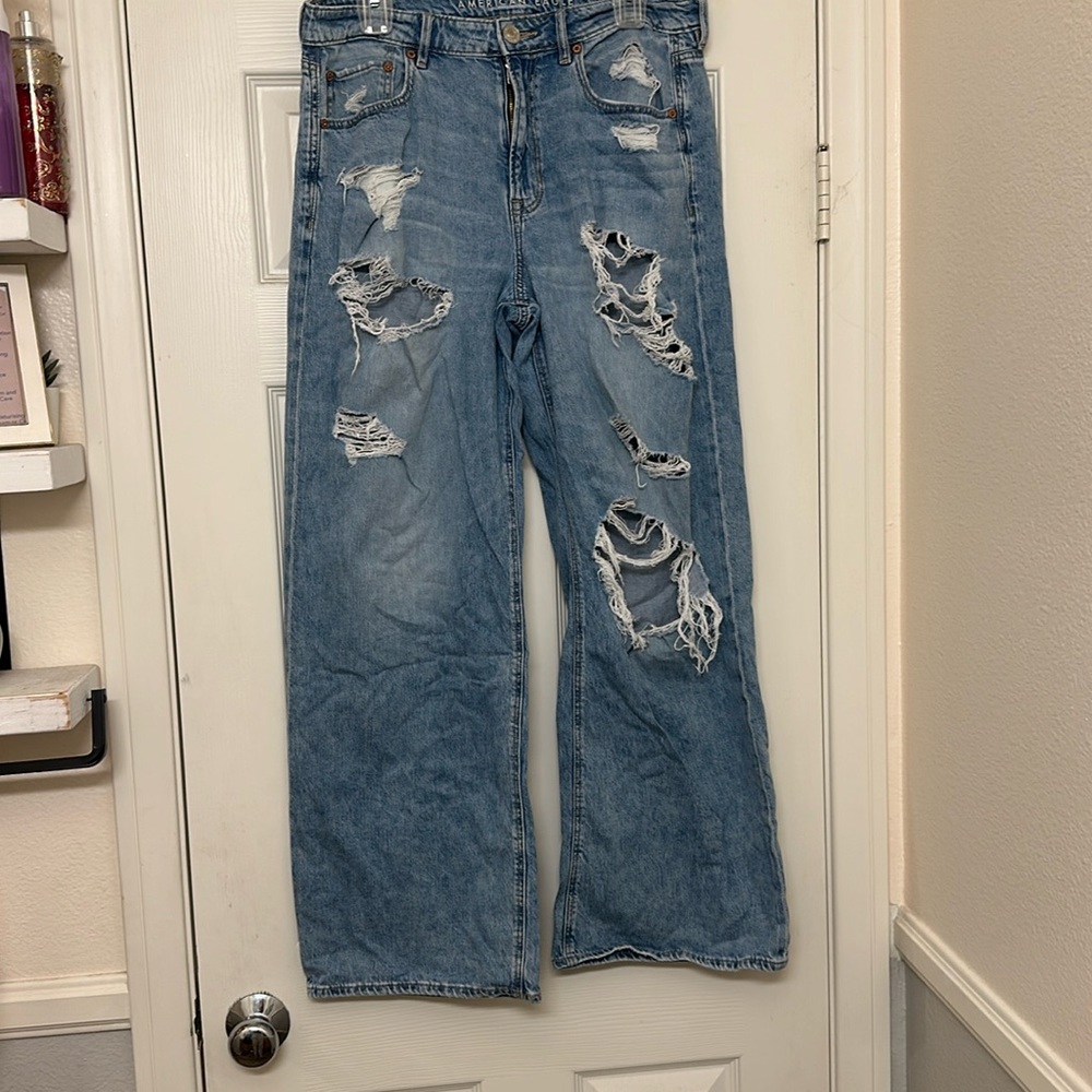 American Eagle Baggy Jeans